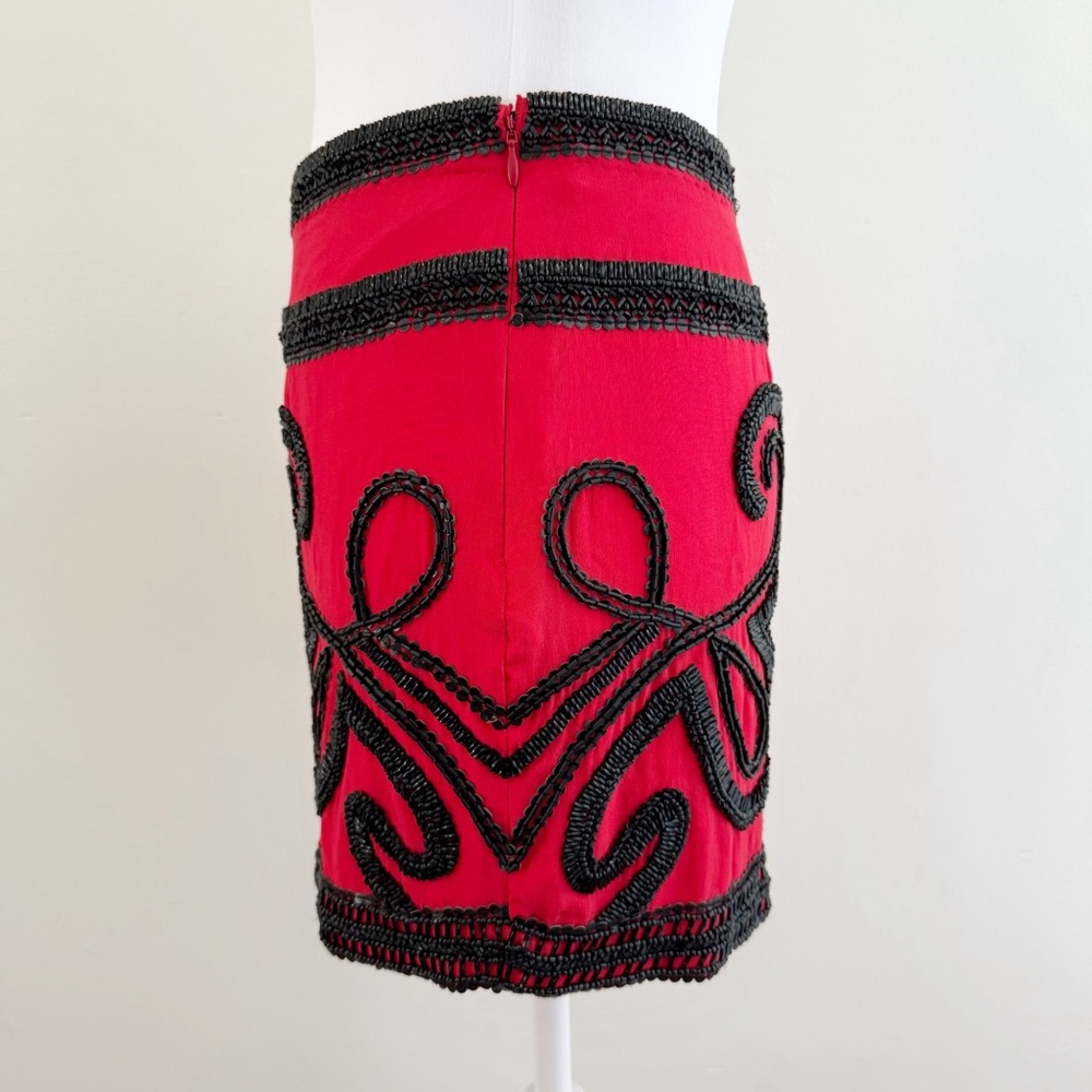 KARINA GRIMALDI RED SILK BLACK BEADED SEQUIN MINI SKIRT - Picture 5 of 9